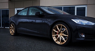 Tesla Model S "chuyển mình" với bộ vành độc đáo