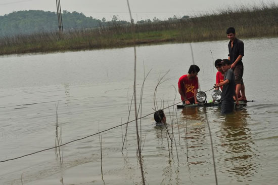 "Tàu ngầm", chuyện nhỏ với dân offroad.