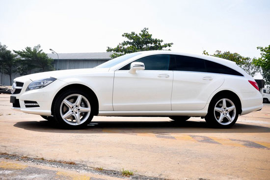 Mercedes CLS Shooting Brake đổ bộ Việt Nam với mức giá sau thuế lên tới 4,305 tỷ đồng.