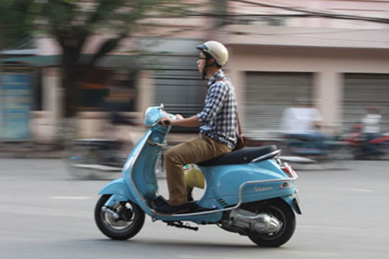 Vespa LX