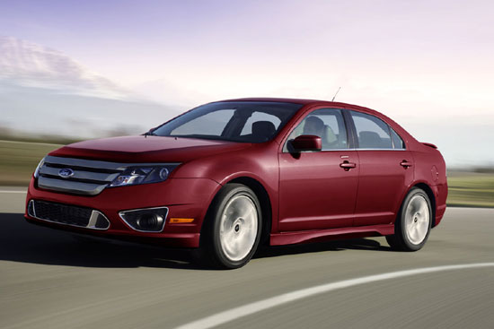 Ford Fusion l&agrave; mẫu xe 
