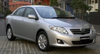 Toyota Corolla tránh được án "tăng ga đột ngột"