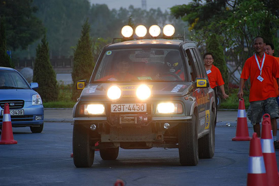 ... cho đến chiếc Vitara được độ để offroad. 