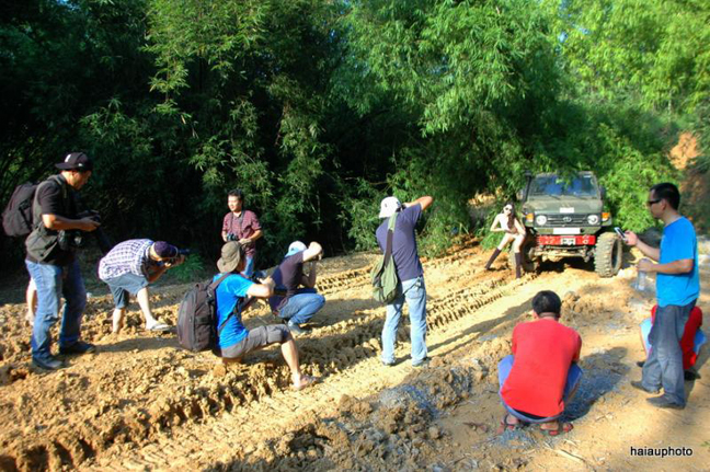 Những đường cong nóng bỏng bên xe off road và sidecar nhung duong cong nong bong ben xe off road va sidecar