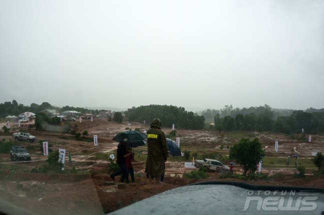 ngay dau voc 2015 ruc lua vauot at