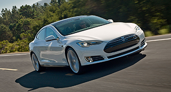 Hệ thống tự hành trên xe Tesla sẽ không hoạt động nếu thao tác sai