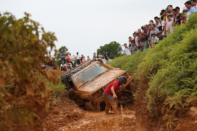 giai dua xe o to dia hinh viet nam 2016 co gi moi la