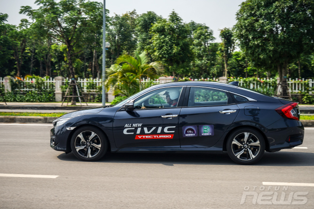 honda civic 2016 tim lai dam me