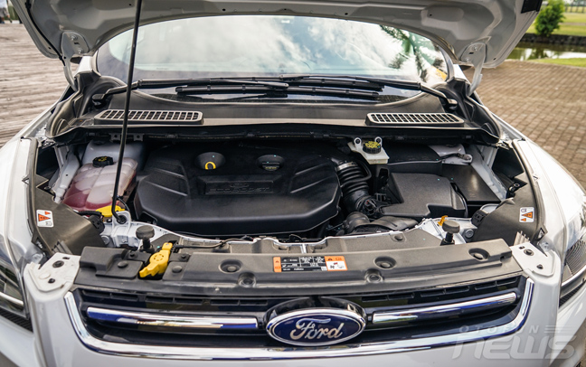 Một ngày rong ruổi với Ford Escape hoàn toàn mới mot ngay rong ruoi voi ford escape hoan toan moi