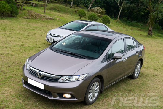 honda civic mot lan nhin lai