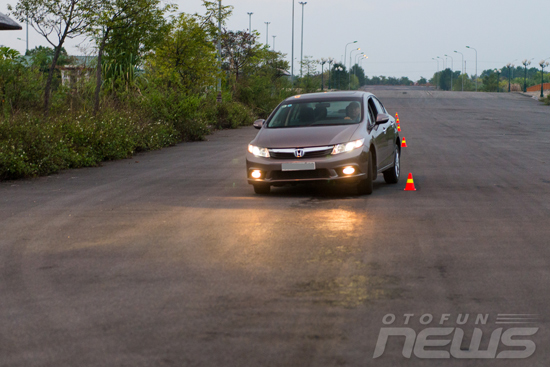 Honda Civic: Một lần nhìn lại! honda civic mot lan nhin lai
