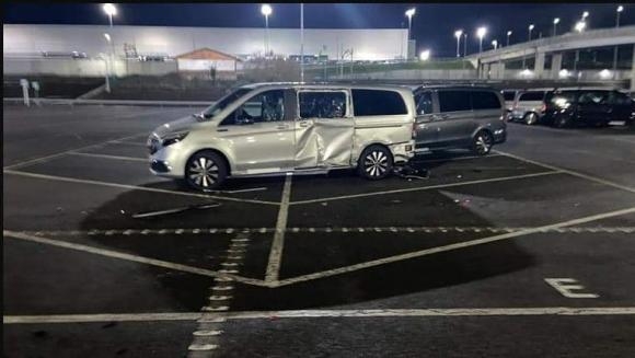 Bức xúc vì bị cho nghỉ việc, nhân viên Mercedes phá hủy 50 xe tại nhà máy