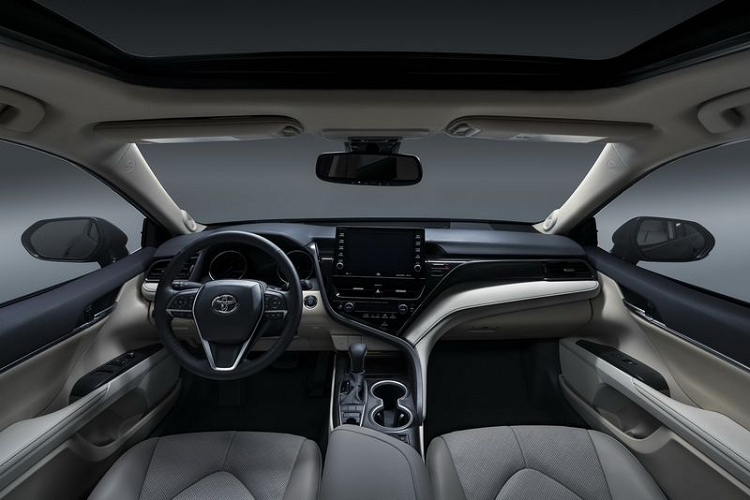 Toyota Camry 2021 facelift sẽ có mặt tại Việt Nam trong vài tháng tới