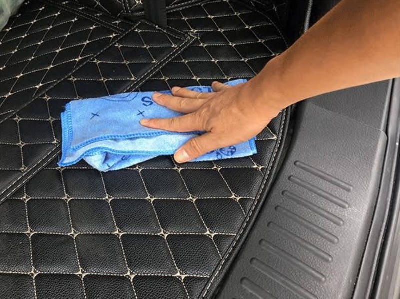 Chăm sóc 'xế yêu' ngày Tết như thế nào cho đúng? Chăm sóc 'xế yêu' ngày Tết như thế nào cho đúng?
