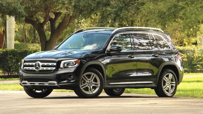 Triệu hồi gần 1,3 triệu xe Mercedes-Benz tại Mỹ vì lỗi phần mềm Triệu hồi gần 1,3 triệu xe Mercedes-Benz tại Mỹ vì lỗi phần mềm