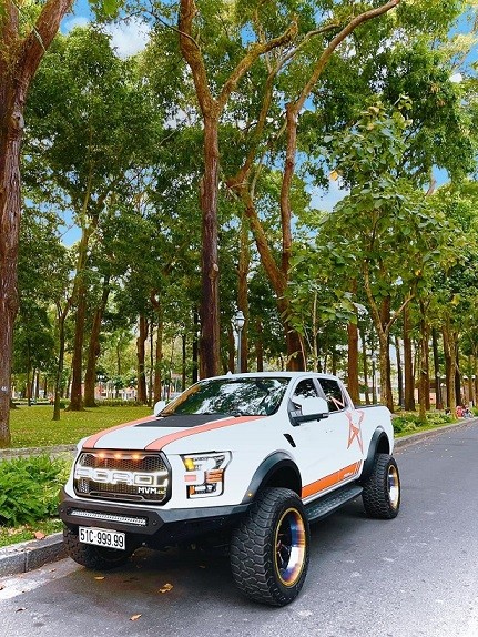 Những chiếc Ford Ranger trúng biển ngũ quý tăng giá gấp ba Những chiếc Ford Ranger trúng biển ngũ quý tăng giá gấp ba