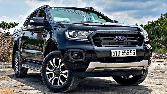 Những chiếc Ford Ranger trúng biển ngũ quý tăng giá gấp ba