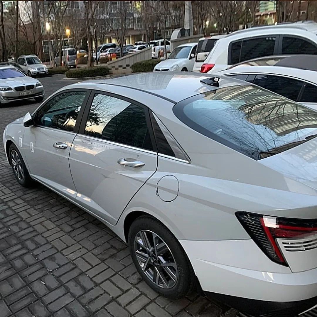 Hyundai Accent 2023 lộ diện trên đường phố, diện mạo như xe hạng C Hyundai Accent 2023 lộ diện trên đường phố, diện mạo như xe hạng C