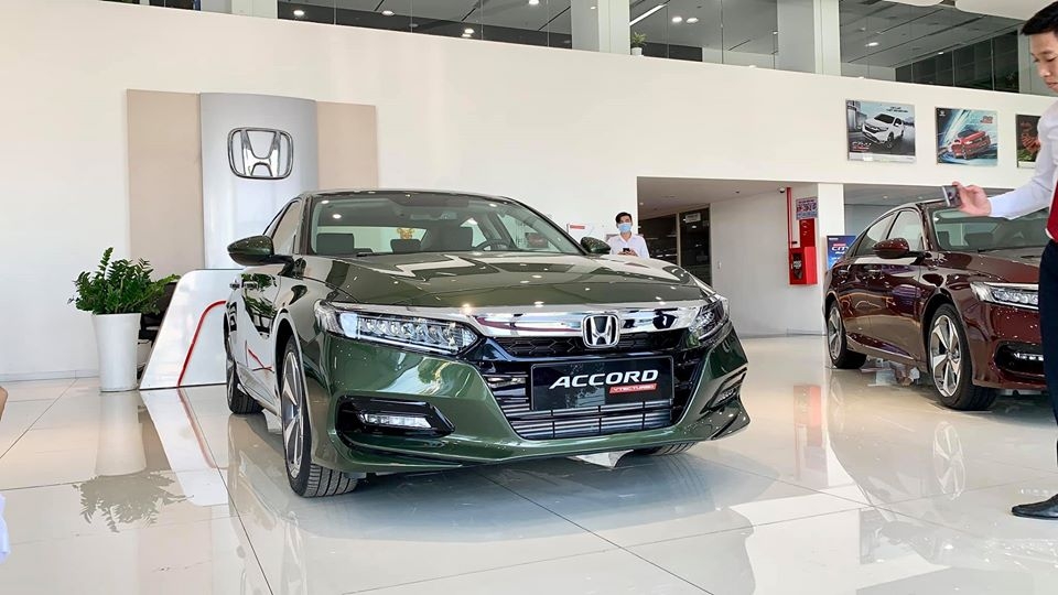 Cận cảnh Honda Accord màu xanh độc nhất tại Việt Nam ca n ca nh honda accord ma u xanh do c nhat ta i vie t nam