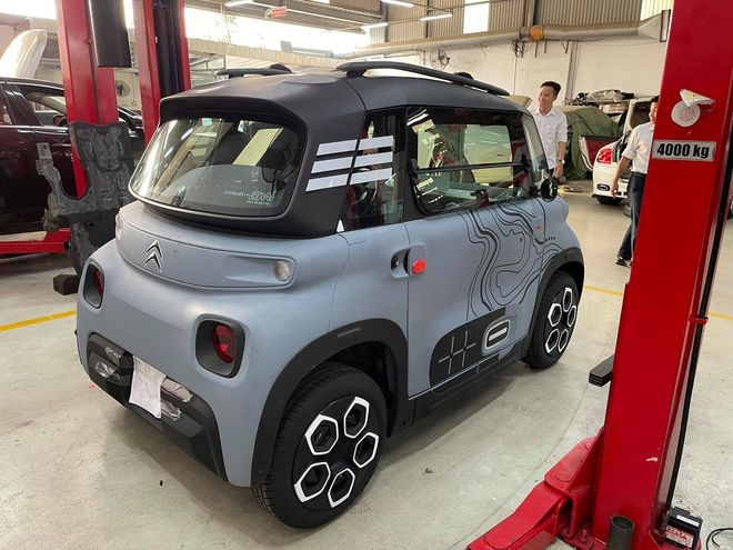 Ô tô điện Citroen Ami giá rẻ hai chỗ ngồi xuất hiện tại Việt Nam Ô tô điện Citroen Ami giá rẻ hai chỗ ngồi xuất hiện tại Việt Nam
