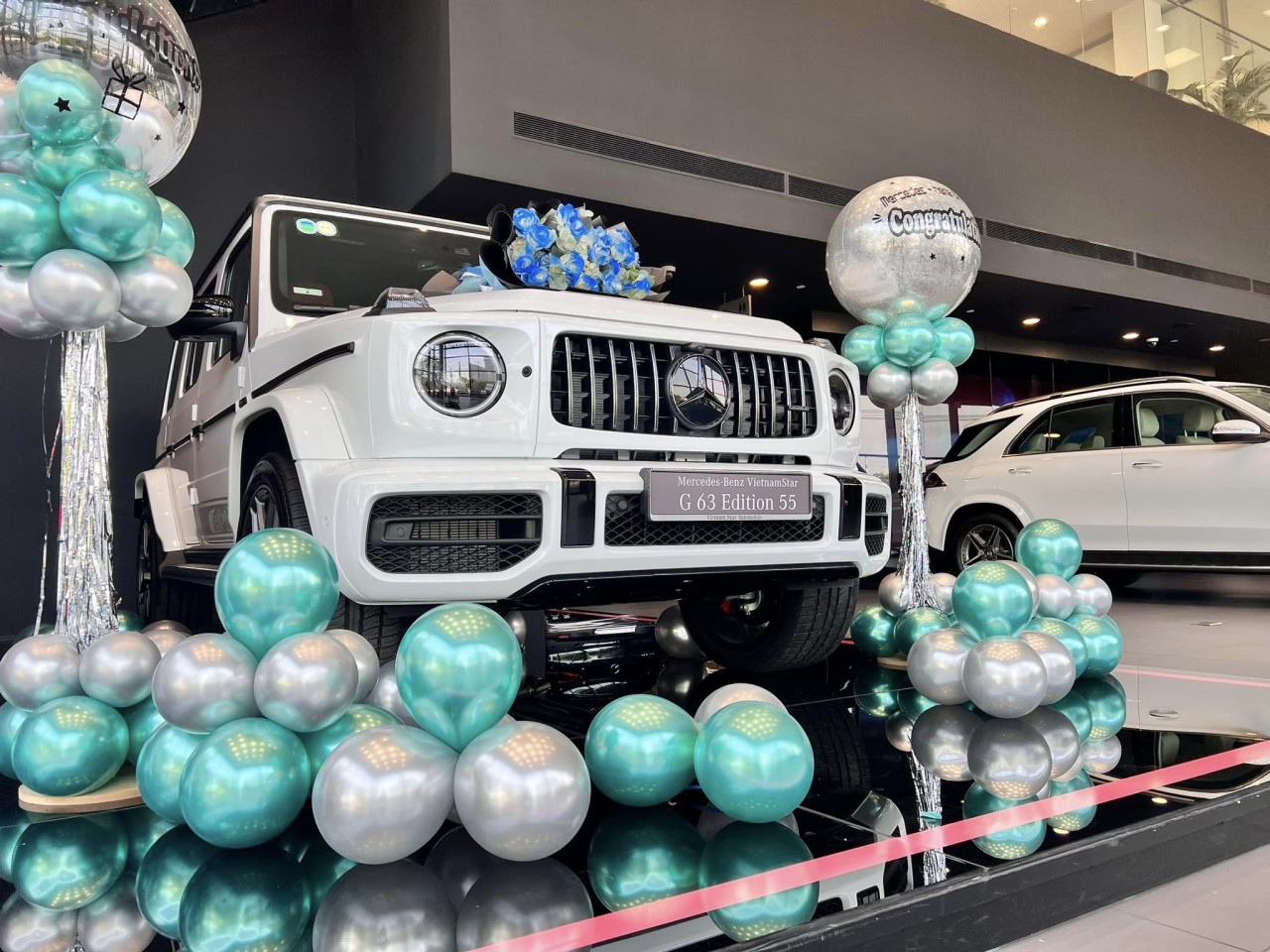 Chồng mua Mercedes-AMG G63 Edition 55 2023 tặng vợ nhân dịp lễ 8/3 Chồng mua Mercedes-AMG G63 Edition 55 2023 tặng vợ nhân dịp lễ 8/3