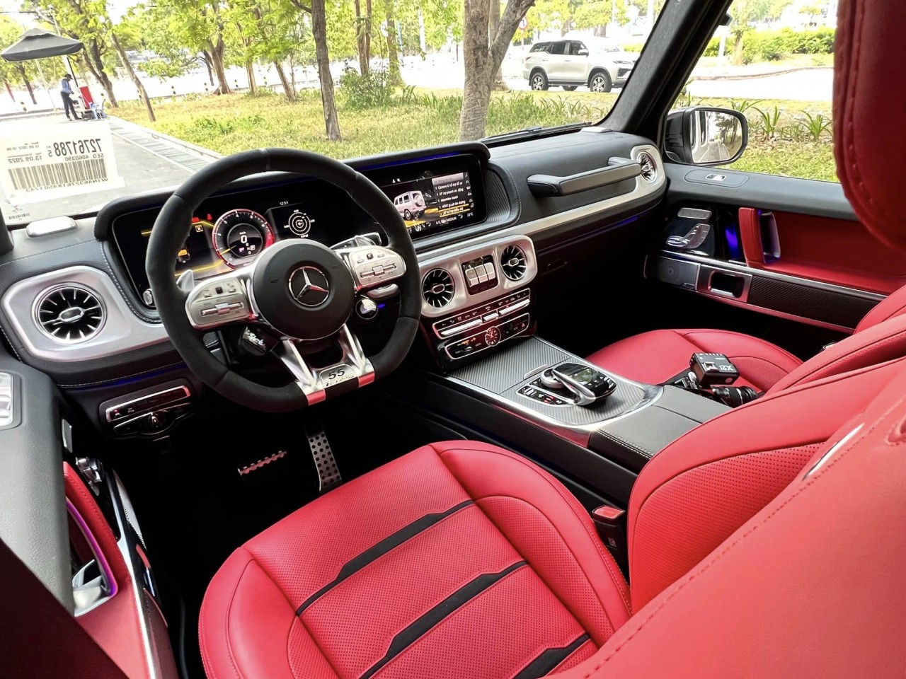 Chồng mua Mercedes-AMG G63 Edition 55 2023 tặng vợ nhân dịp lễ 8/3 Chồng mua Mercedes-AMG G63 Edition 55 2023 tặng vợ nhân dịp lễ 8/3