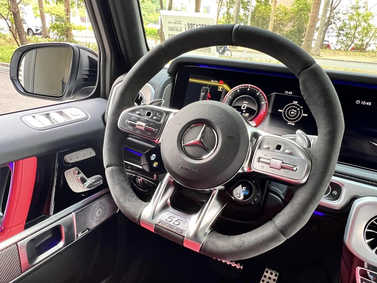 Chồng mua Mercedes-AMG G63 Edition 55 2023 tặng vợ nhân dịp lễ 8/3 Chồng mua Mercedes-AMG G63 Edition 55 2023 tặng vợ nhân dịp lễ 8/3