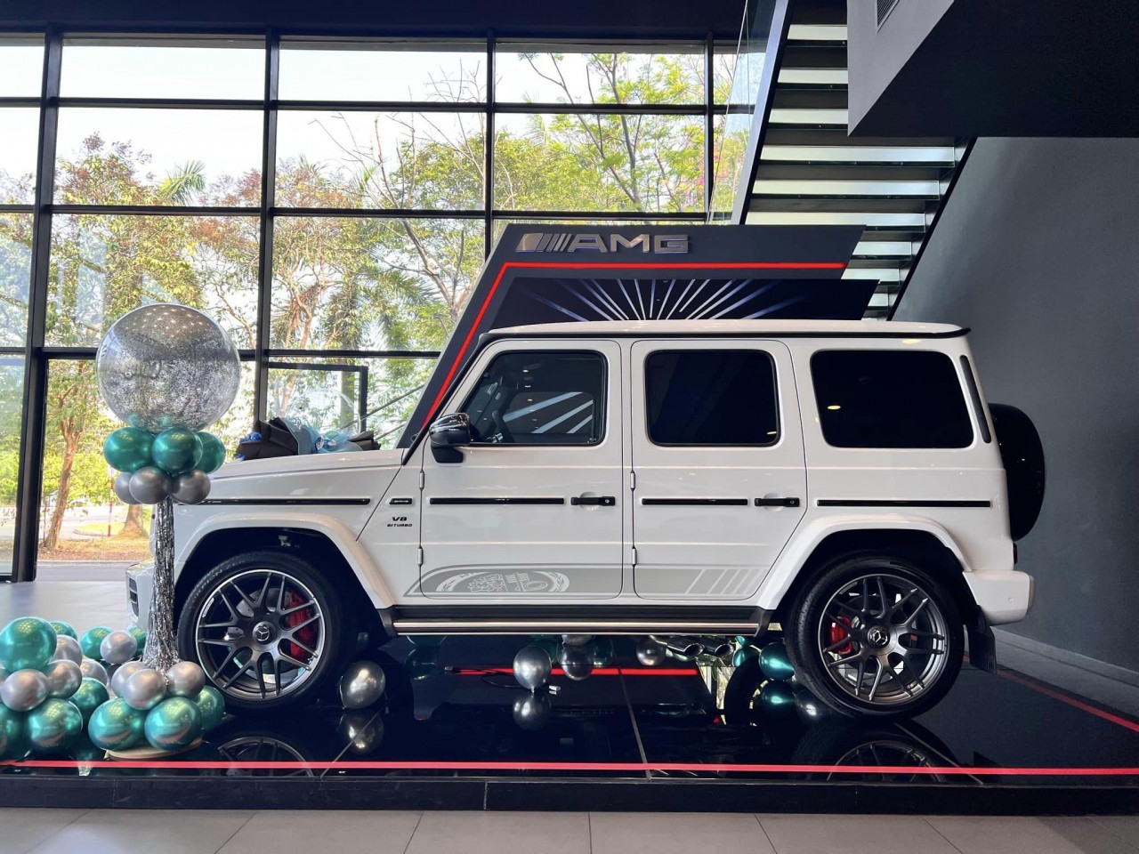 Chồng mua Mercedes-AMG G63 Edition 55 2023 tặng vợ nhân dịp lễ 8/3 Chồng mua Mercedes-AMG G63 Edition 55 2023 tặng vợ nhân dịp lễ 8/3