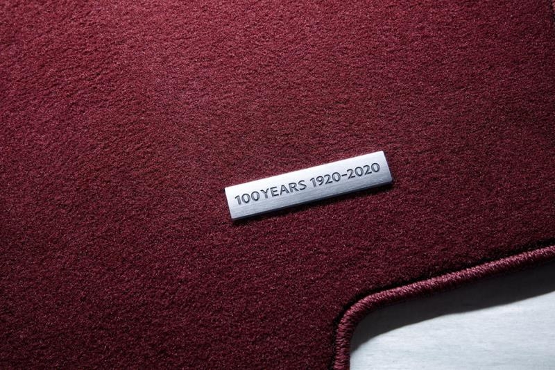 Mazda Miata ra mắt phiên bản đặc biệt kỷ niệm 100 năm hoạt động mazda miata ra mat phien ban dac biet ky niem 100 nam hoat dong