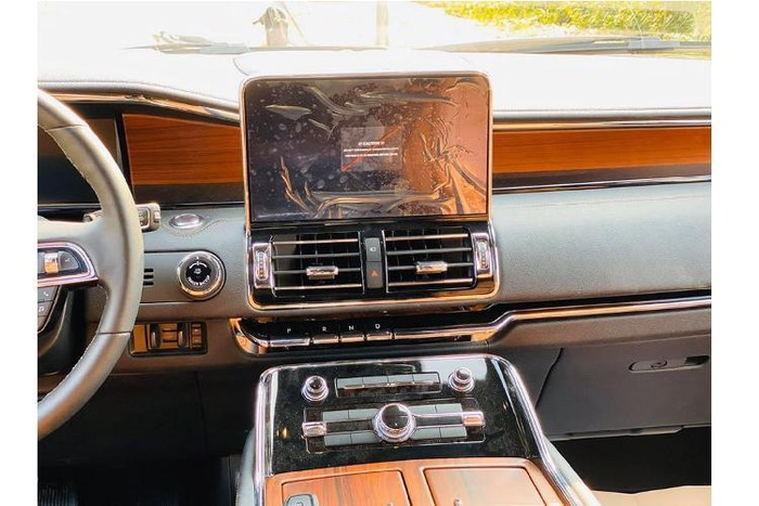 Cận cảnh Lincoln Navigator 2020 giá hơn 8 tỷ tại Việt Nam can canh lincoln navigator 2020 gia hon 8 ty tai viet nam