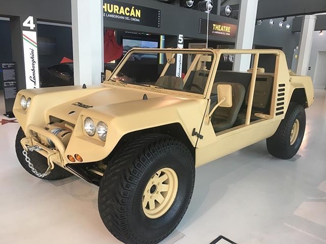 9 mau thiet ke xe khien lamborghini phai xau ho khi nhin lai