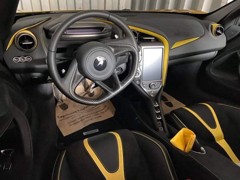 hinh anh mclaren 720s spider thu 4 vua cap ben viet nam