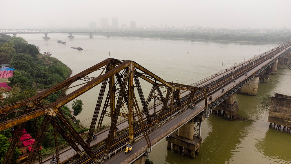 "Nín thở" mỗi lần đi qua cầu Long Biên