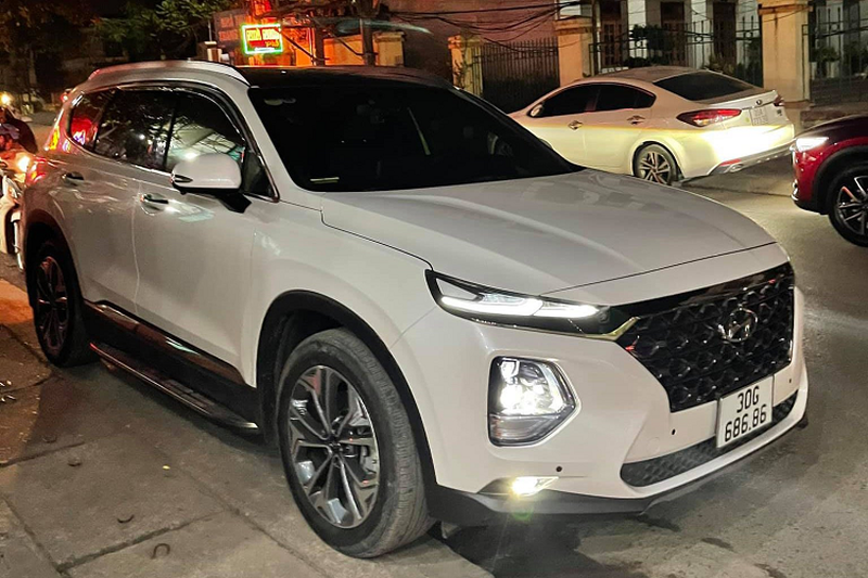 Hyundai SantaFe biển Hyundai SantaFe biển