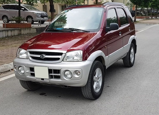 Daihatsu Terios cũ chỉ dưới 200 triệu đồng, thích hợp che mưa che nắng