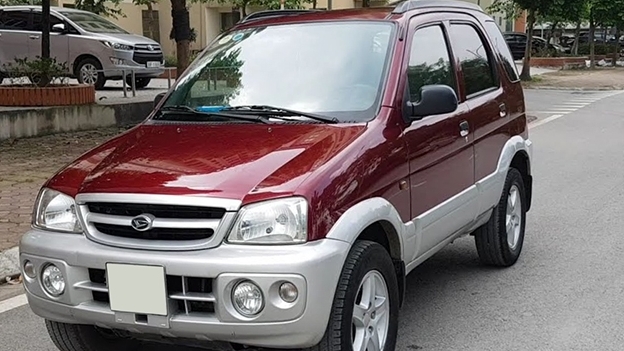 Daihatsu Terios cũ chỉ dưới 200 triệu đồng, thích hợp che mưa che nắng