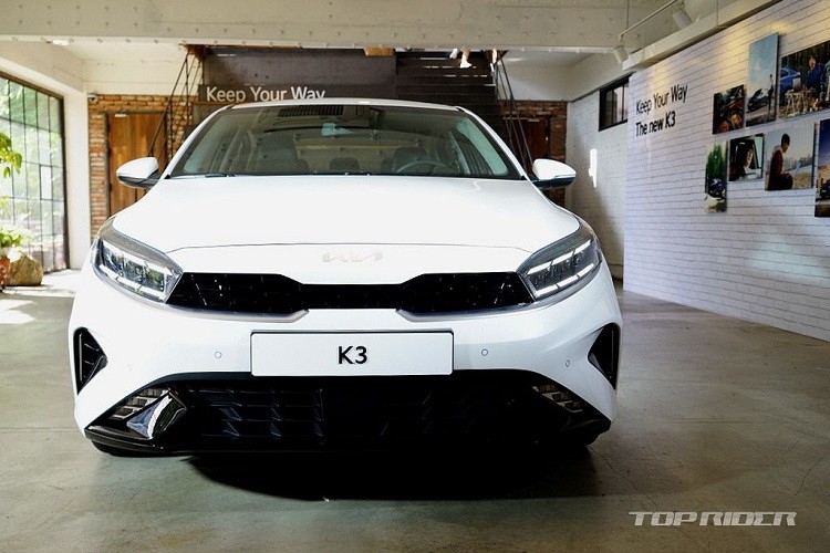 Kia Cerato 2021 có giá từ 358 triệu đồng tại Hàn Quốc, sắp về Việt Nam Kia Cerato 2021 có giá từ 358 triệu đồng tại Hàn Quốc, sắp về Việt Nam
