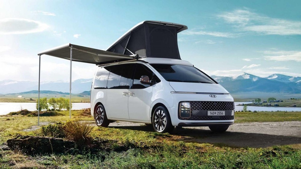 Hyundai Staria thêm phiên bản cắm trại