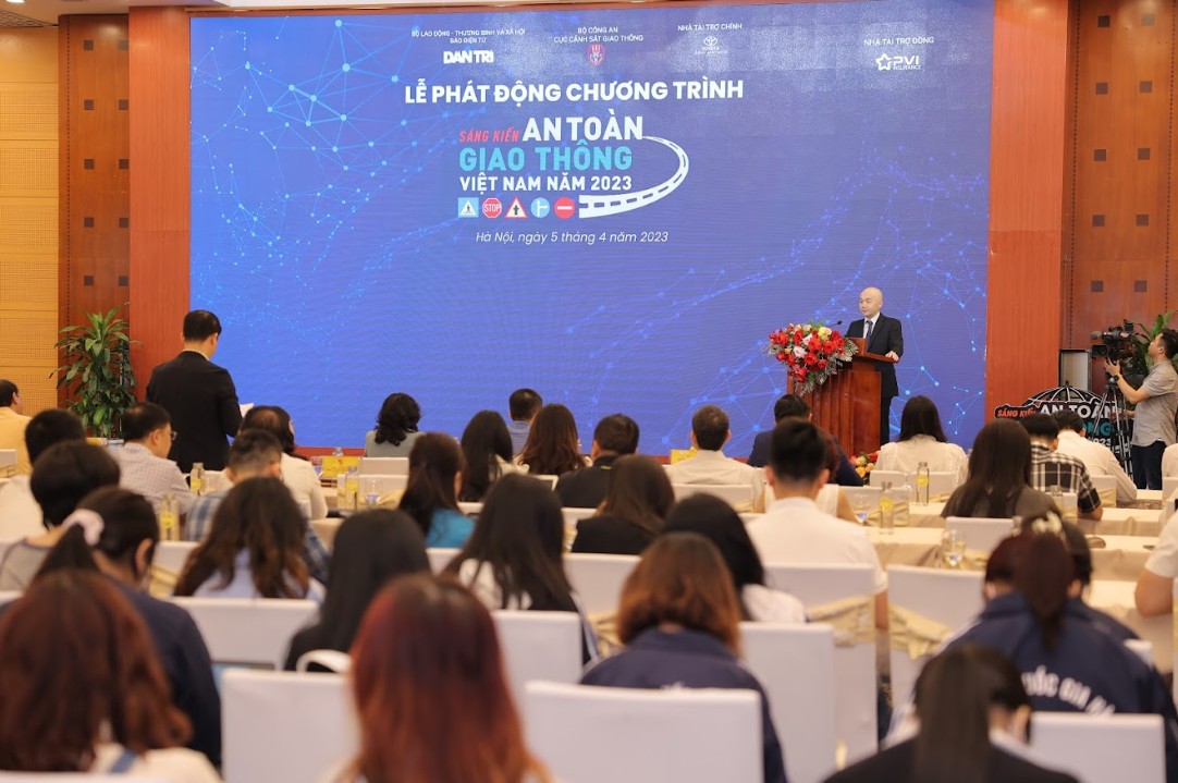 Chương trình Sáng kiến An toàn giao thông Việt Nam năm 2023 chính thức khởi động Chương trình Sáng kiến An toàn giao thông Việt Nam năm 2023 chính thức khởi động