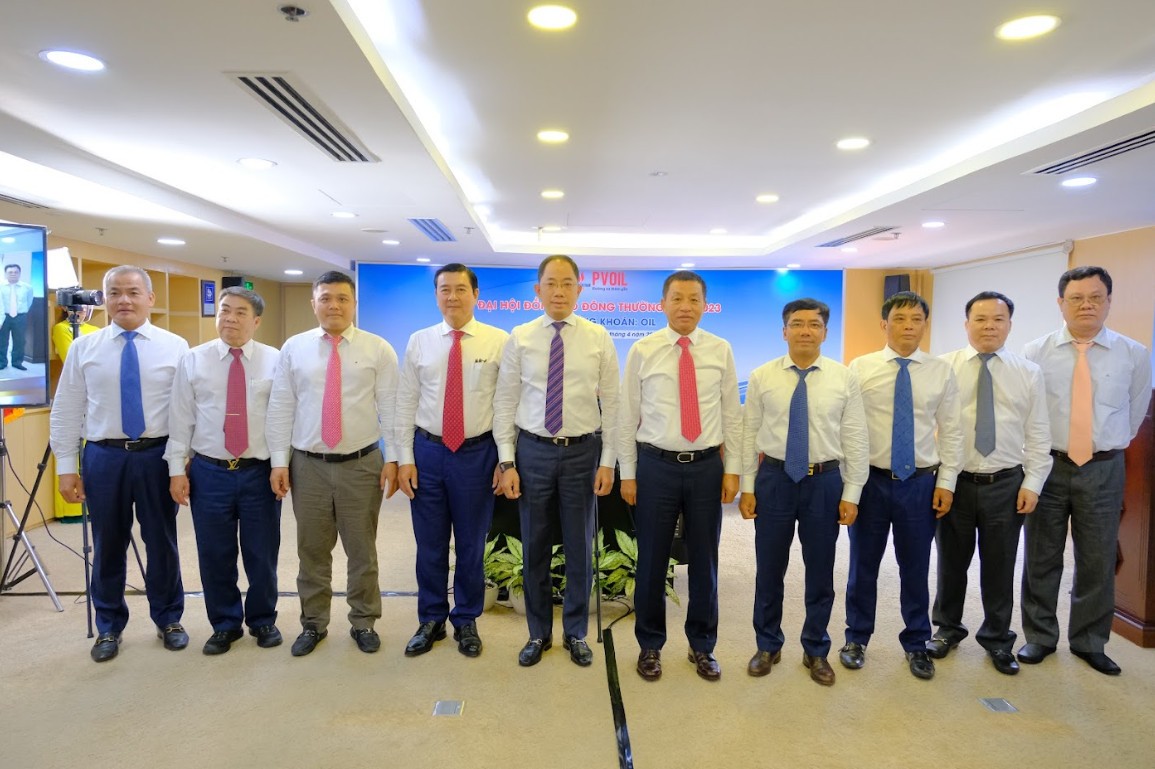 Đại hội đồng cổ đông PVOIL: tăng trưởng sản lượng là rất quan trọng, nhưng phải song hành với đảm bảo hiệu quả kinh doanh Đại hội đồng cổ đông PVOIL: tăng trưởng sản lượng là rất quan trọng, nhưng phải song hành với đảm bảo hiệu quả kinh doanh