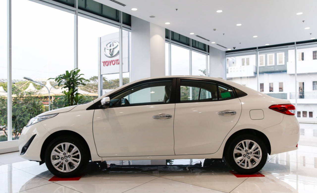 Toyota Vios giảm 25 triệu tại Việt Nam, quyết chiến với Hyundai Accent toyota vios giam 25 trieu tai viet nam quyet chien voi hyundai accent
