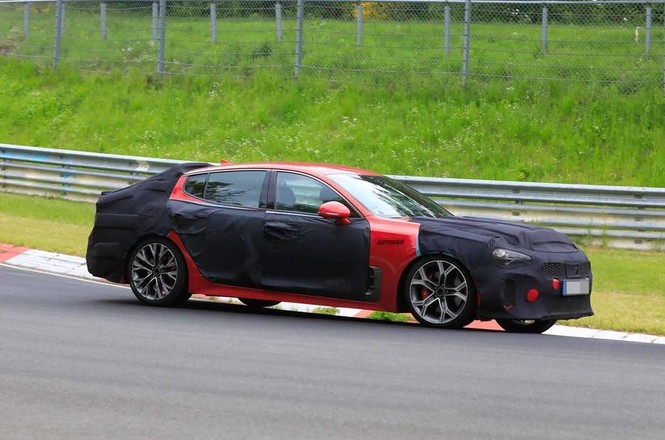 Kia Stinger thế hệ mới chạy thử nghiệm tại Nürburgring kia stinger the he moi chay thu nghiem tai n rburgring