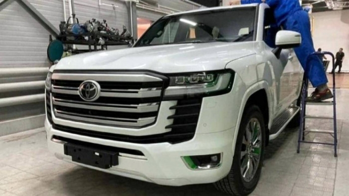 Toyota Land Cruiser mới sẽ có giá bán tại Việt Nam thấp hơn trước Toyota Land Cruiser mới sẽ có giá bán tại Việt Nam thấp hơn trước