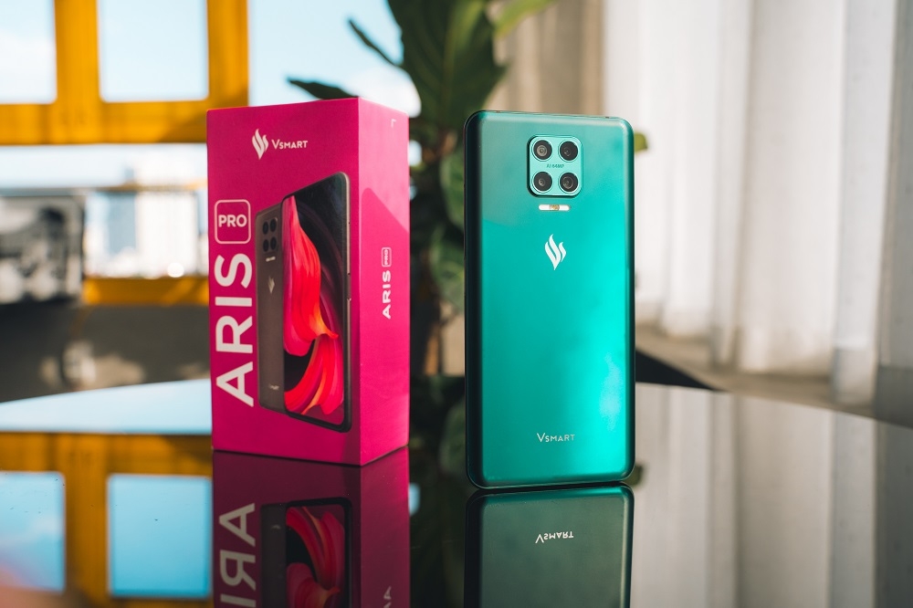 VinSmart dừng sản xuất điện thoại di động và ti vi để tập trung phát triển xe điện VinSmart dừng sản xuất điện thoại di động và ti vi để tập trung phát triển xe điện