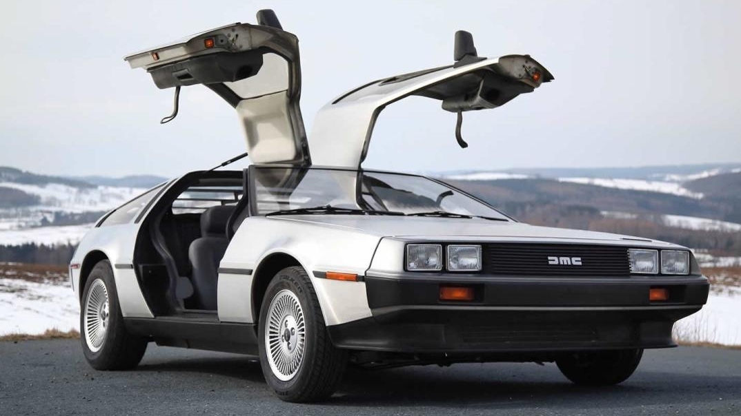 Câu chuyện thú vị về chiếc xe DeLorean trong phim "Trở lại tương lai"