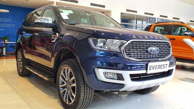 Ford Everest giảm giá hơn 80 triệu tại đại lý