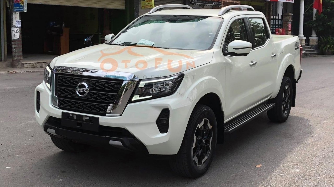 Chỉ có 1.087 chiếc ô tô tải cập cảng Việt Nam trong nửa đầu tháng 5