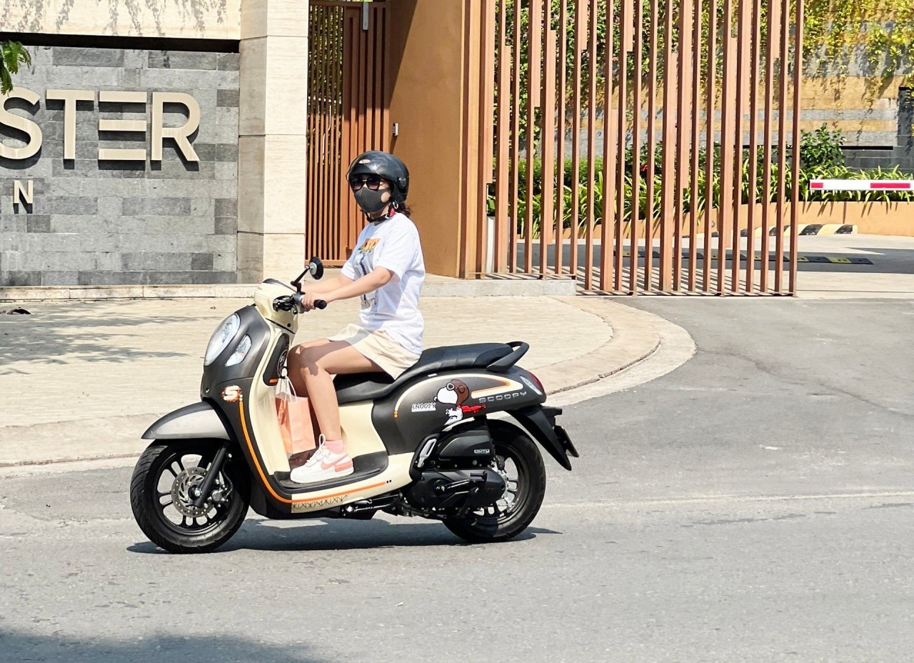 'Tôi chỉ mất một tuần để quyết định mua Honda Scoopy!' 'Tôi chỉ mất một tuần để quyết định mua Honda Scoopy!'