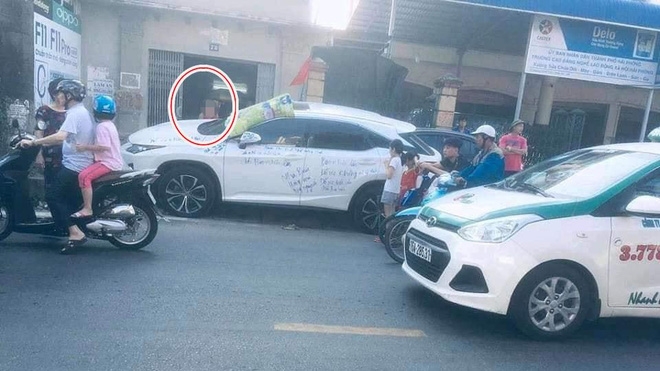 hai phong lexus rx350 nhan qua dang vi do xe vo y thuc