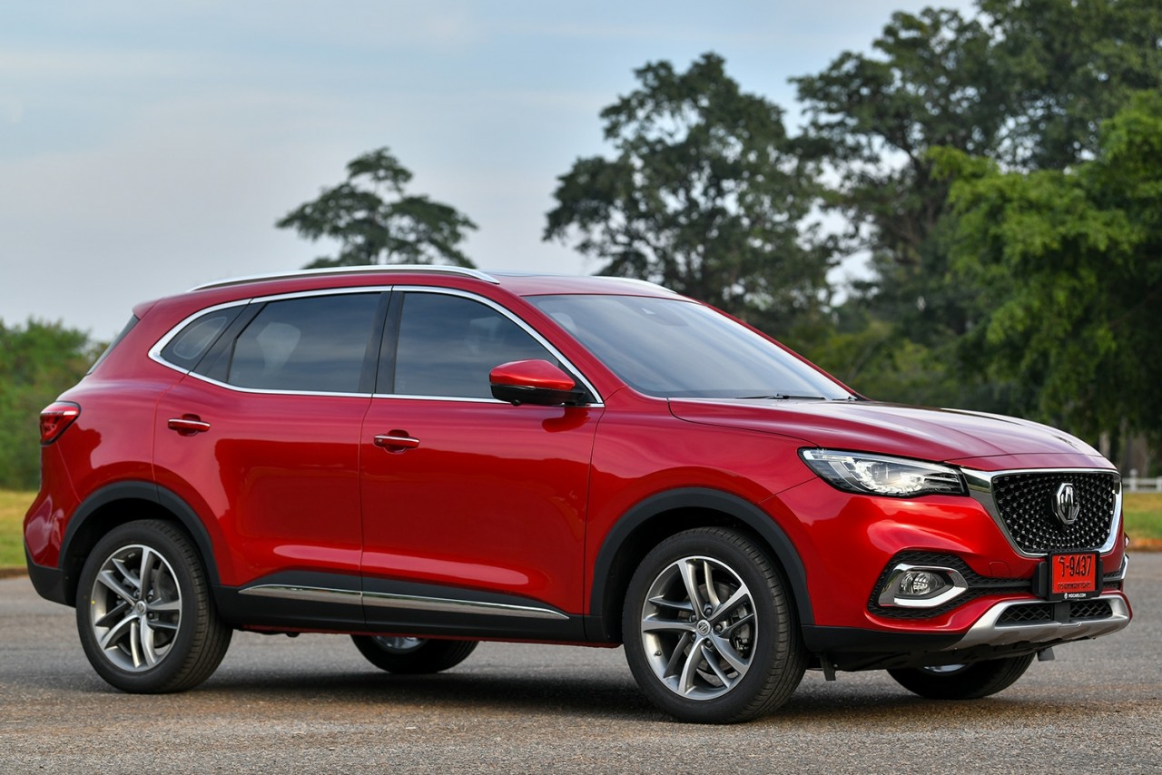 Xe crossover MG HS 2.0 Turbo giá hơn 1 tỷ đồng sắp về Việt Nam xe crossover mg hs 20 turbo gia hon 1 ty dong sap ve viet nam
